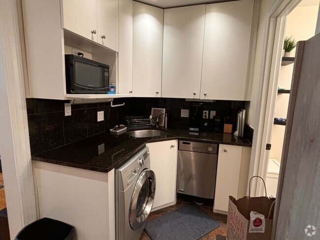 Building Photo - 76 Commonwealth Ave Unit 2 Rental