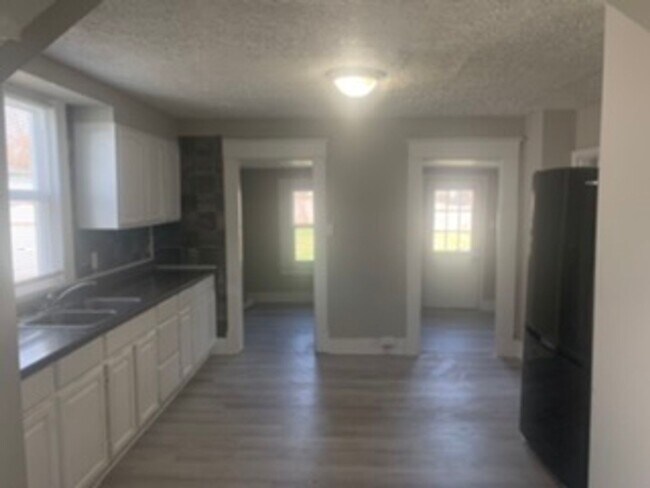 Photo - 105 E Walnut Richmond KY