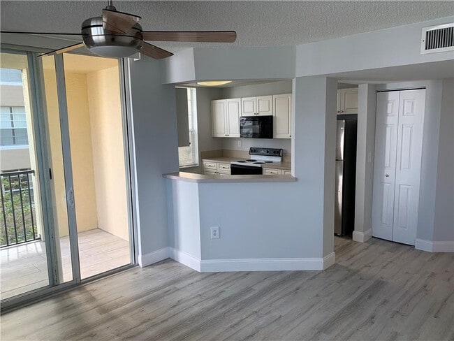 Photo - 520 SE 5 Ave Unit 3406