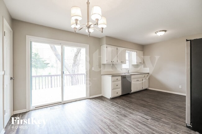 Photo - 515 NE 98th Terrace