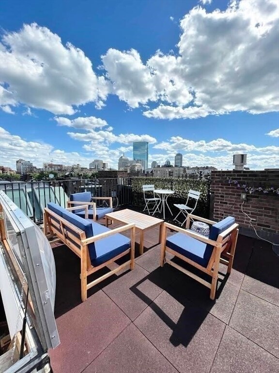 Photo - 39 Chestnut St Apartment Unit #5