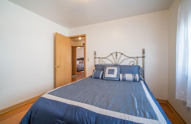 Photo - 7936 W Becher St Unit Lower