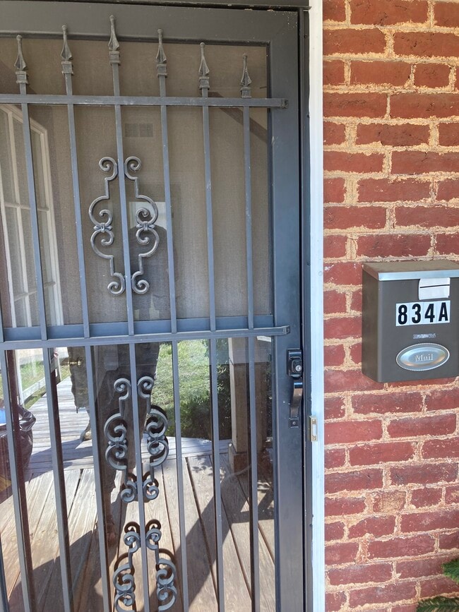 Photo - 834 N Augusta St Apartments Unit 834A