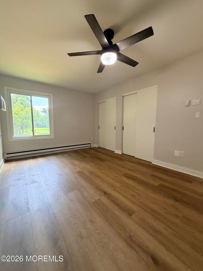 Photo - 147 Amberly Dr
