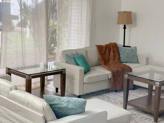 Photo - 654 Haven Pl Unidad 654