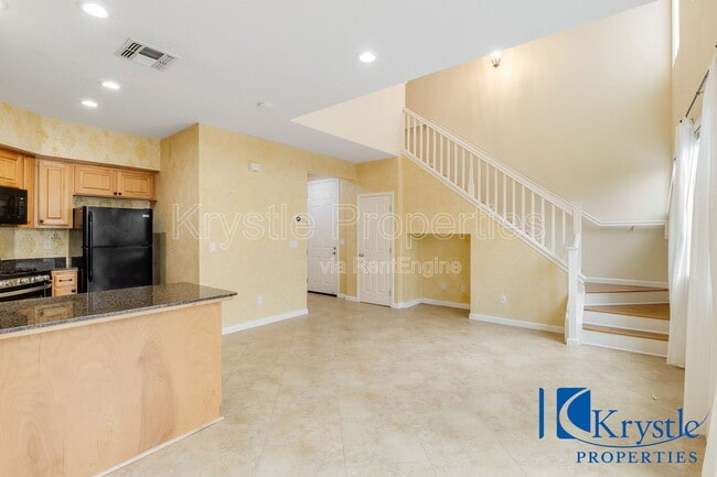 Photo - 664 Julmar Cir