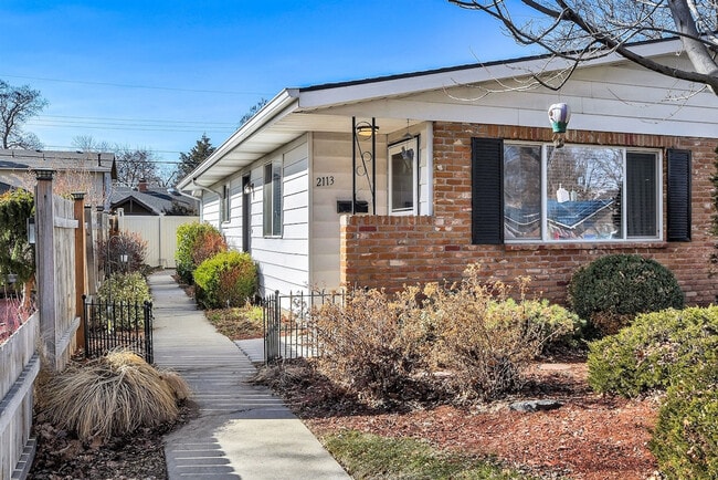 Photo - 2113 S Owyhee St Unidad SI ID1547104P