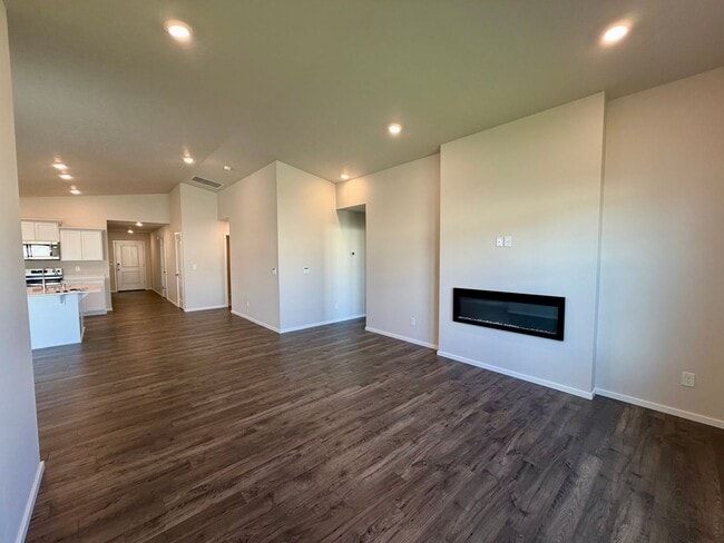 Photo - Beautiful & Brand New- 4 bed, 2 bath w/Quartz Countertops & Fenced Yard
