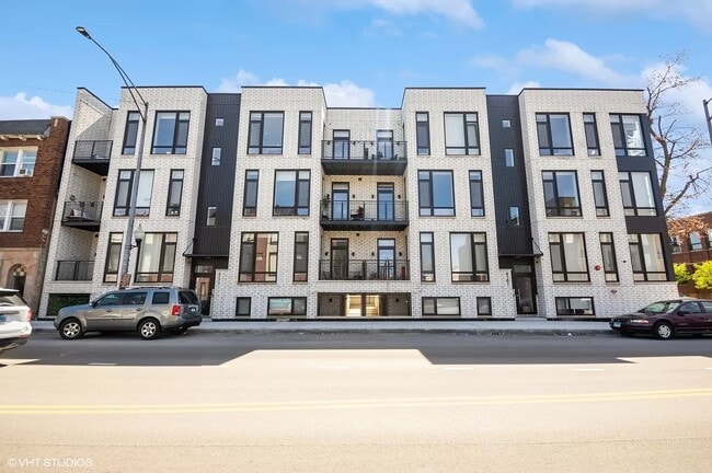 Photo - 3153 N Tripp Ave Apartments Unit #  0305