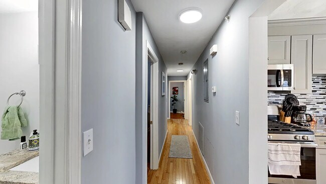 50 Derby St Unit 3