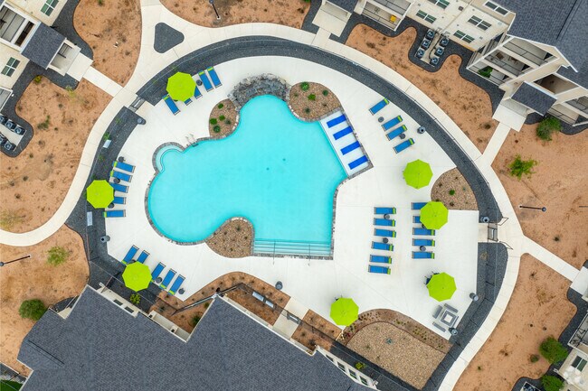 Pool - Clear Springs