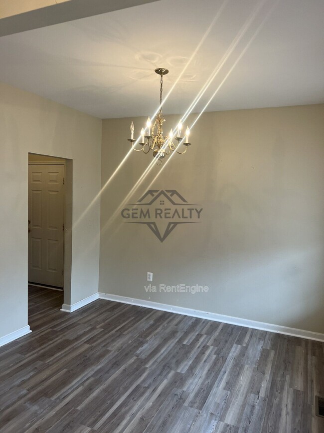 Photo - 6507 Hot Spring Ln