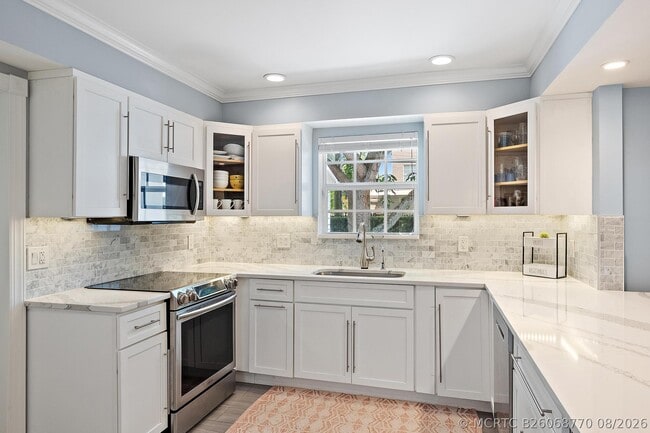 Photo - 205 Wenonah Pl