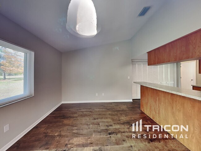 Photo - 5287 Florentine Ct