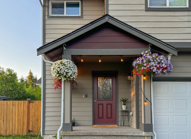 Photo - 16522 Mimosa Ct SE