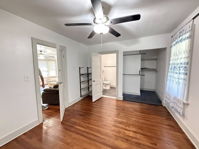 Photo - 1820 Overholser Dr Unit A