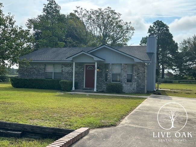 Photo - MOVE-IN SPECIAL: $500 OFF 1st MONTH'S RENT!**