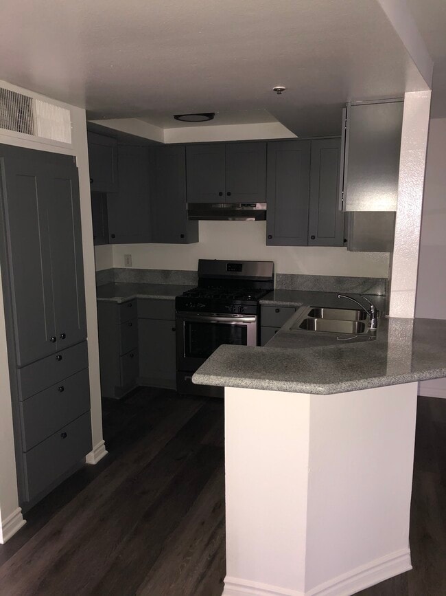 Photo - 1200 Mansfield N Ave Unit 307