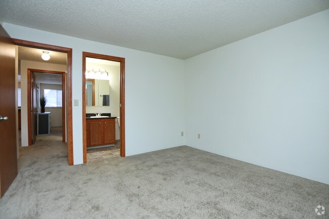 Autumn Ridge Apartments