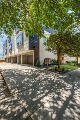 Photo - 5608 Lindell Ave Condo Unit 1