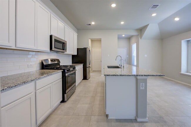 Building Photo - 32014 Quail Terrace Ln Rental