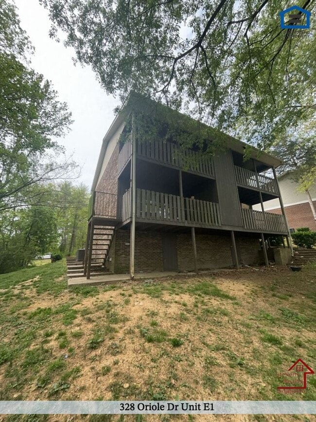 Photo - 328 Oriole Dr