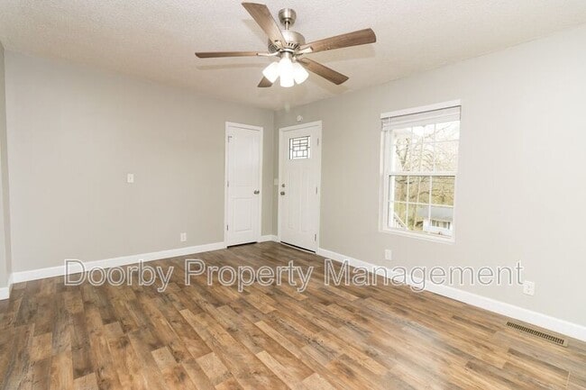 Photo - 3629 Thrushwood Dr