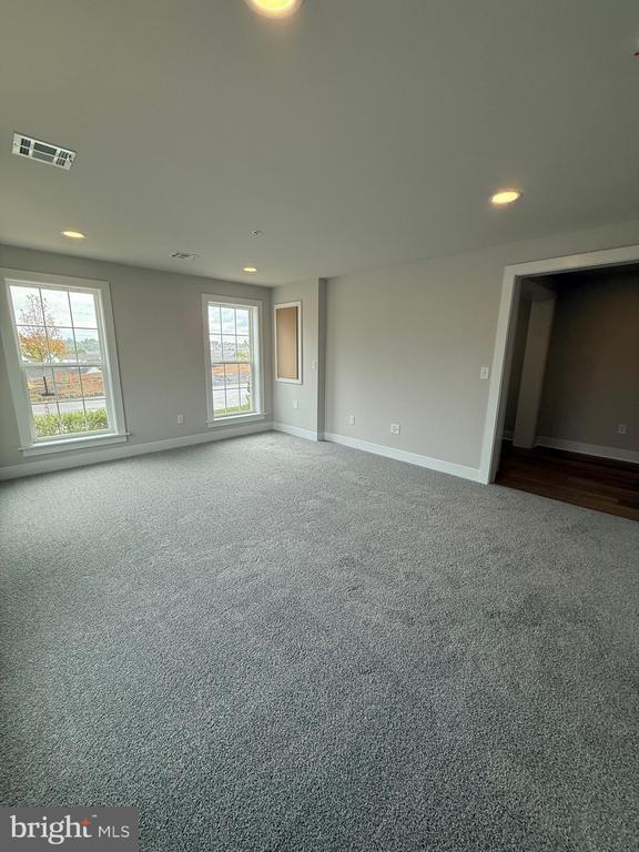 Building Photo - 3121 Overlook Dr Rental