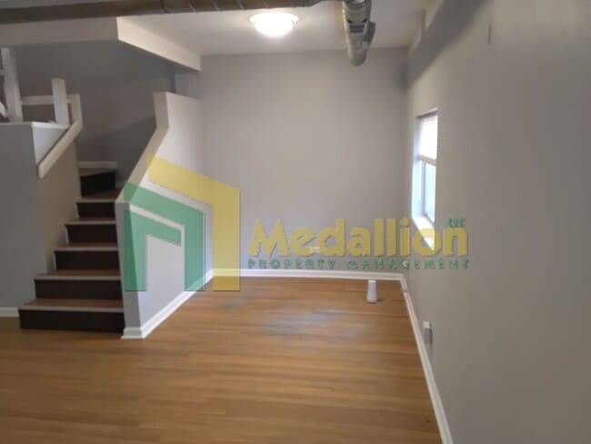 Photo - Updated 2-Bedroom Loft-Style Unit in Wicker Park Unit 2R