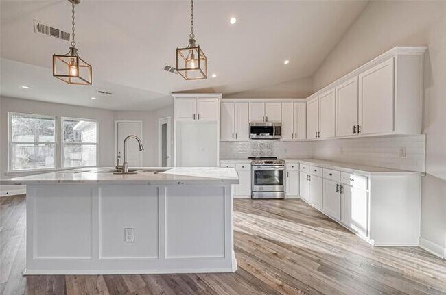 Photo - 1114 Briarmead Dr