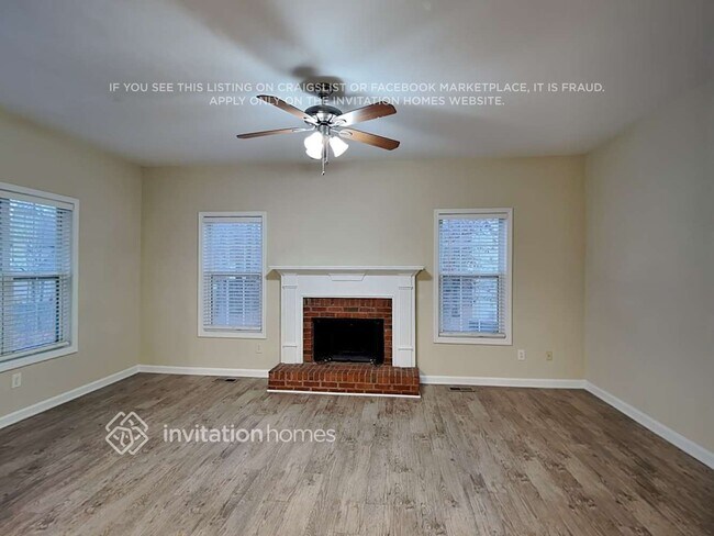 Photo - 3283 Fruitwood Ln