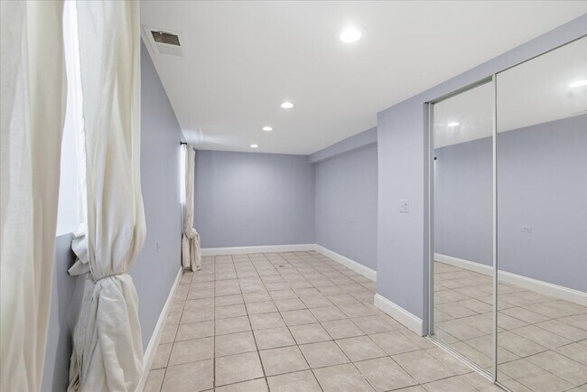 Photo - 2117 N Humboldt Blvd Unit G