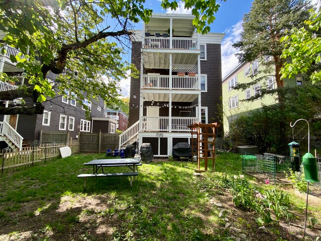 Photo - 12 St Peter St Unit 1