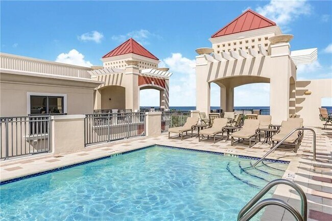 Building Photo - 2409 N Ocean Blvd Unit 328