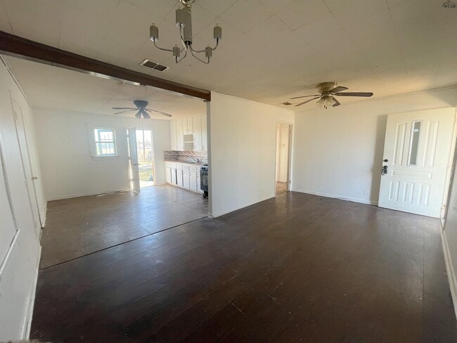 Photo - 703 Williams Ave