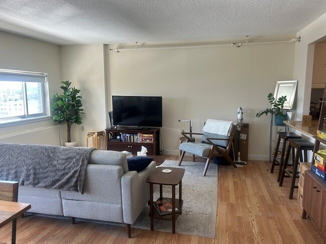 Photo - 872 Massachusetts Ave Unit 810