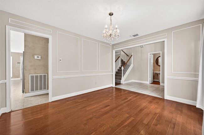 Photo - 4506 Warwick Dr