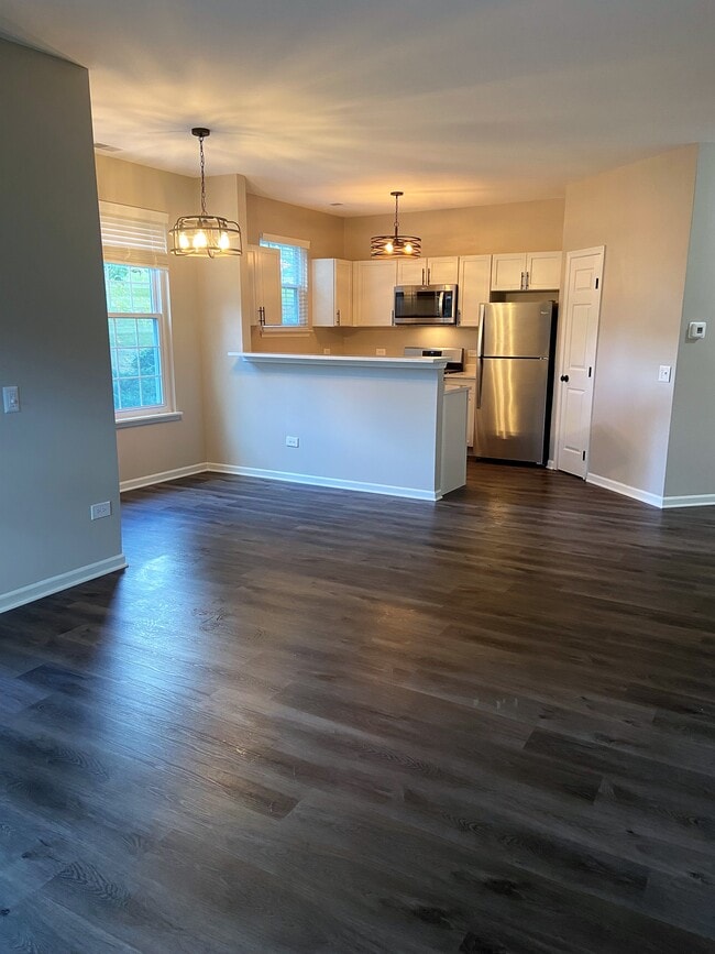 Photo - Randall Village