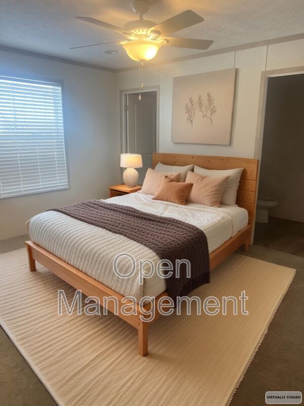 Photo - 825 1st Ave E