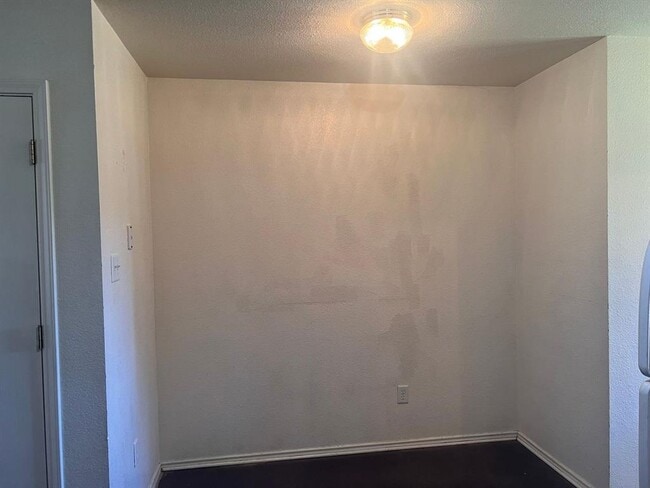 Photo - 4404 Mattie Dr