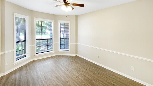 Photo - 2901 Pueblo Ct S