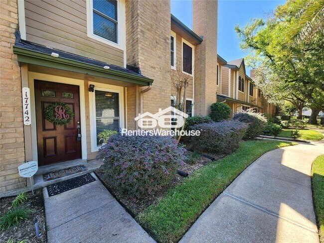 Photo - 17742 Kings Park Ln