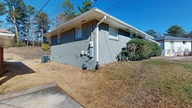 Photo - 1902 Joseph Ct