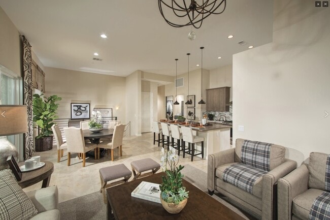 Photo - 2058 Quartet Loop