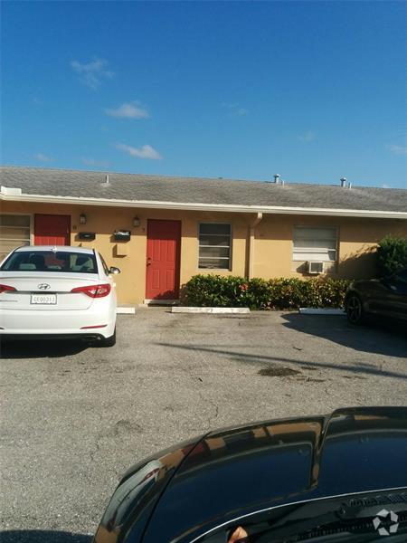 Building Photo - 330 Southwind Dr Unit 8 Rental
