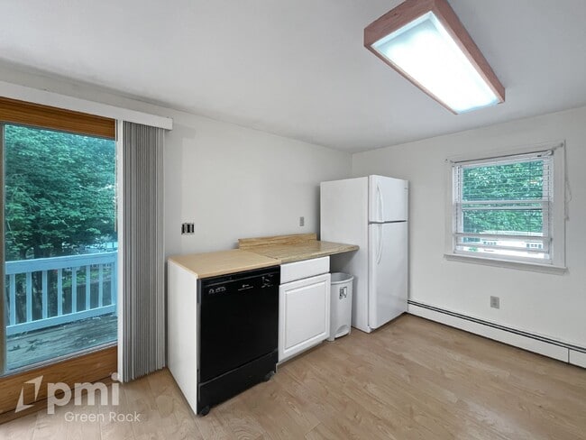 11 Ledge Rd