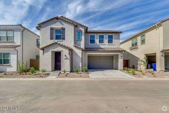 Building Photo - 1168 E Sabino Dr Rental