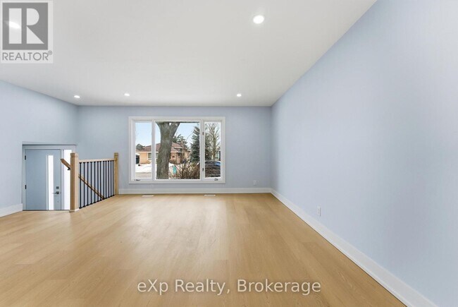 Photo - 19 Alfred Dr