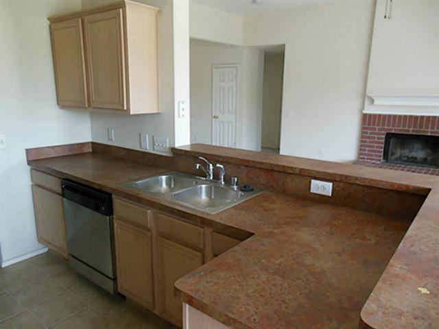 Photo - 208 N Rolling Meadow Dr