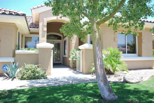 Photo - 37810 Pineknoll Ave